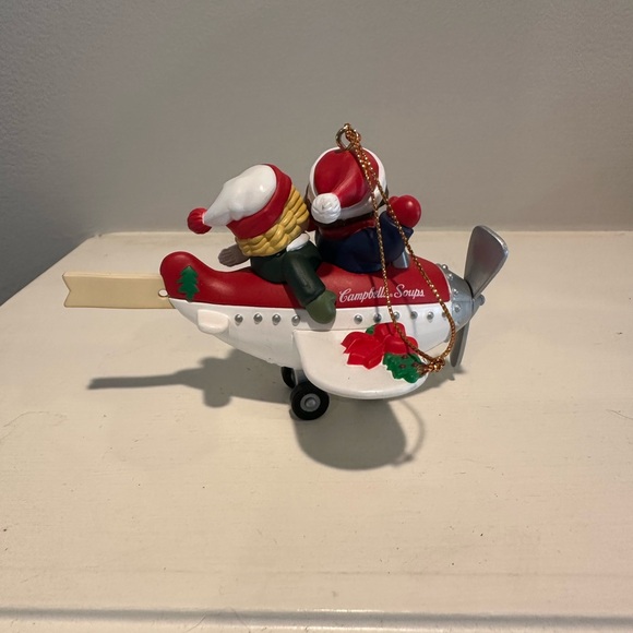 Vintage Campbell’s Soup airplane ornament - Picture 3 of 13